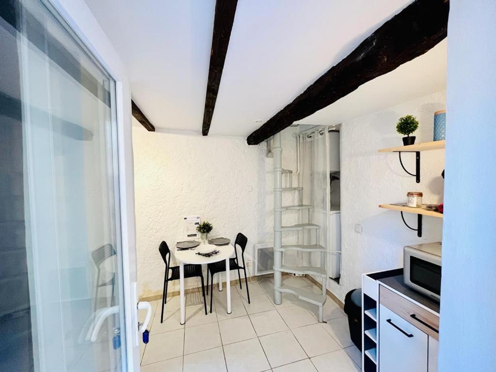 Studio En Duplex La Roquebrussanne Zewnętrze zdjęcie