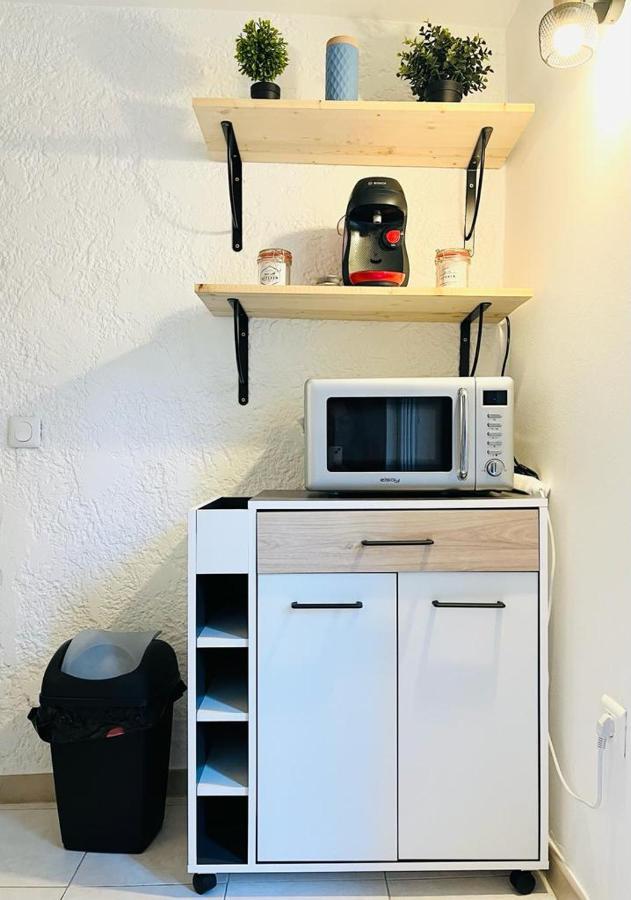 Studio En Duplex La Roquebrussanne Zewnętrze zdjęcie