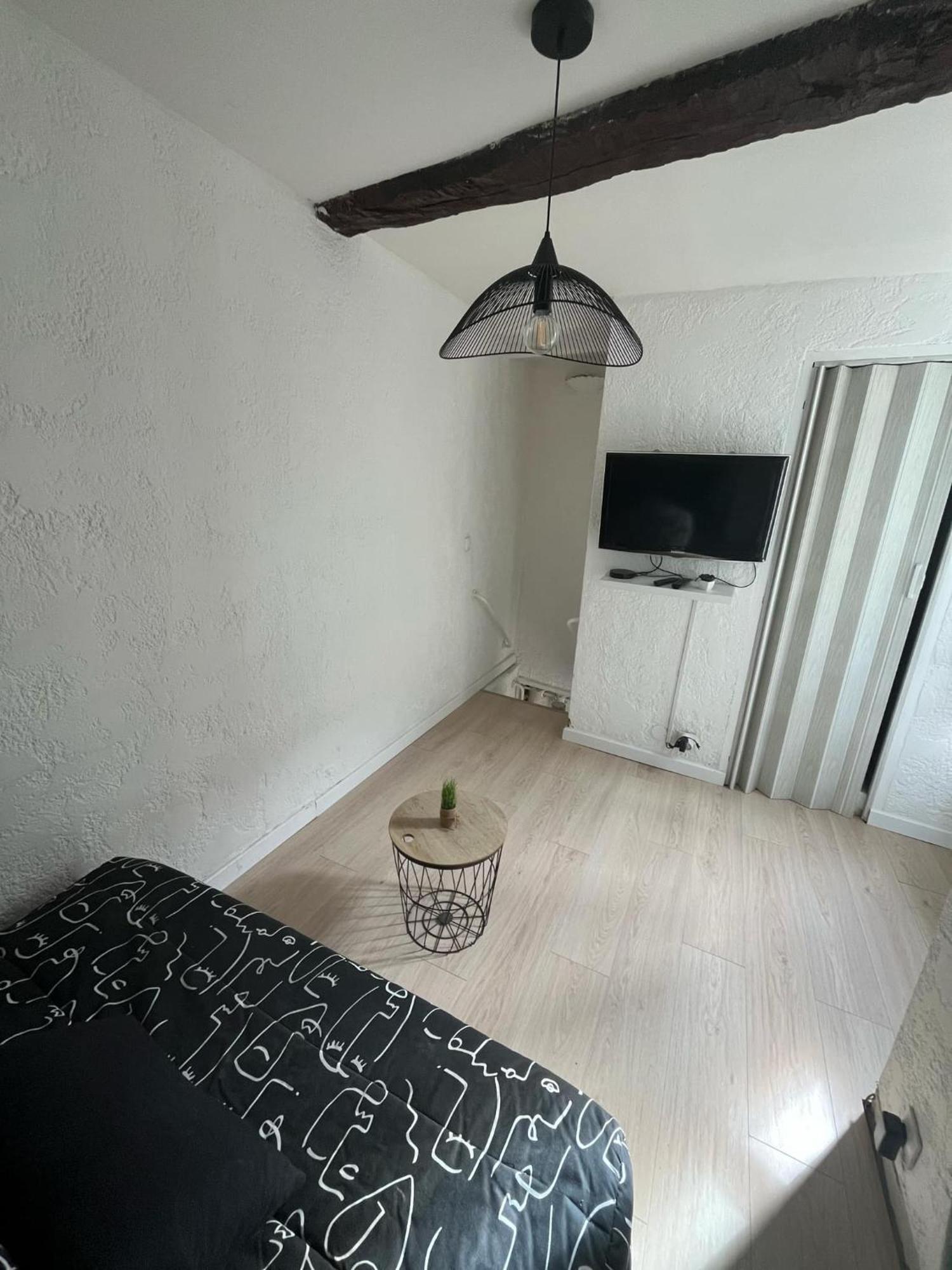 Studio En Duplex La Roquebrussanne Zewnętrze zdjęcie
